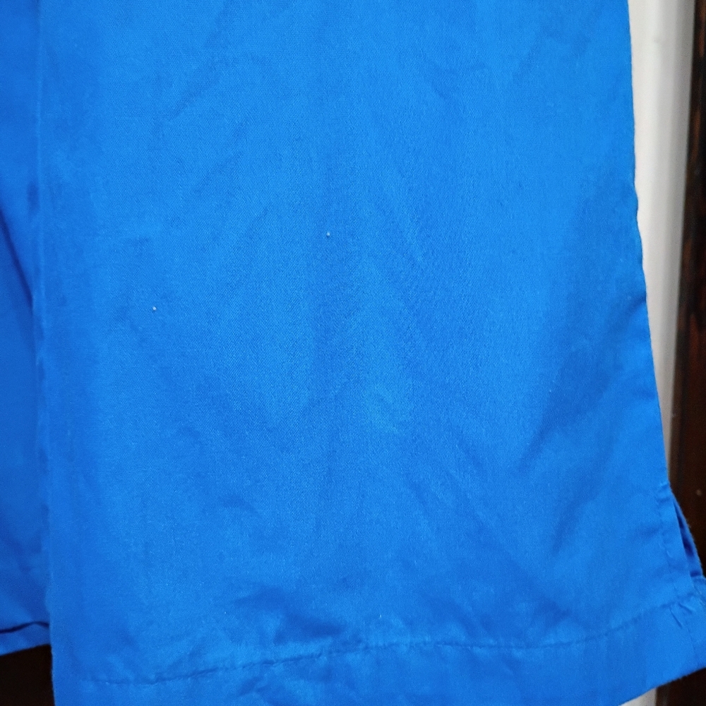 WonderWink Origins V-Neck Scrub Top And Bottom in Royal Blue - Picture 6 of 6